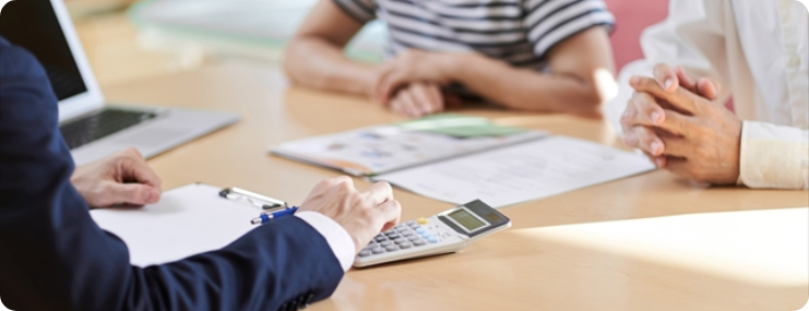 説明をするスタッフ