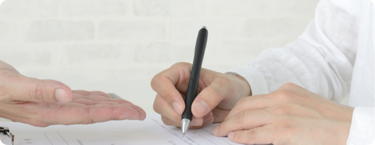 説明をするスタッフ